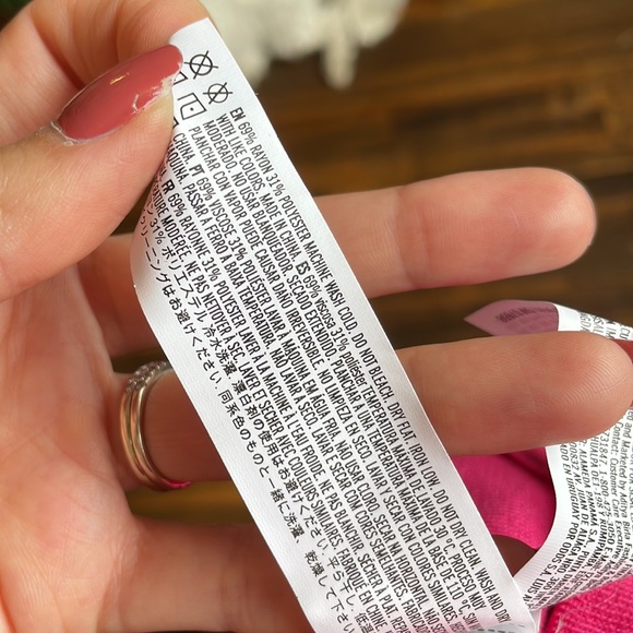 BOGO! NWT Forever 21 Short Sleeve Cropped Sweater - Picture 7 of 7